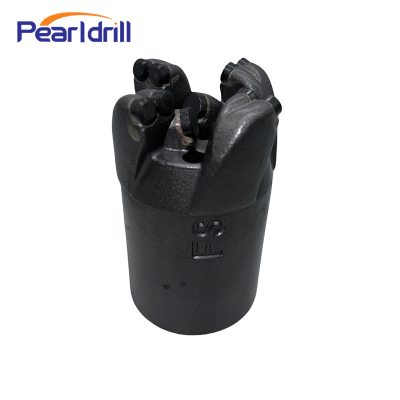 Water Well Drilling High Abrasion Resistance <a href=https://www.gzpearldrill.com/en/PDC-Drill-Bit.html target='_blank'>PDC Drill Bit</a>